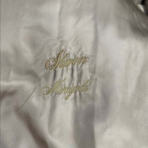 Elegant Dion Furs Real Beaver Fur Coat - Picture 11 of 11